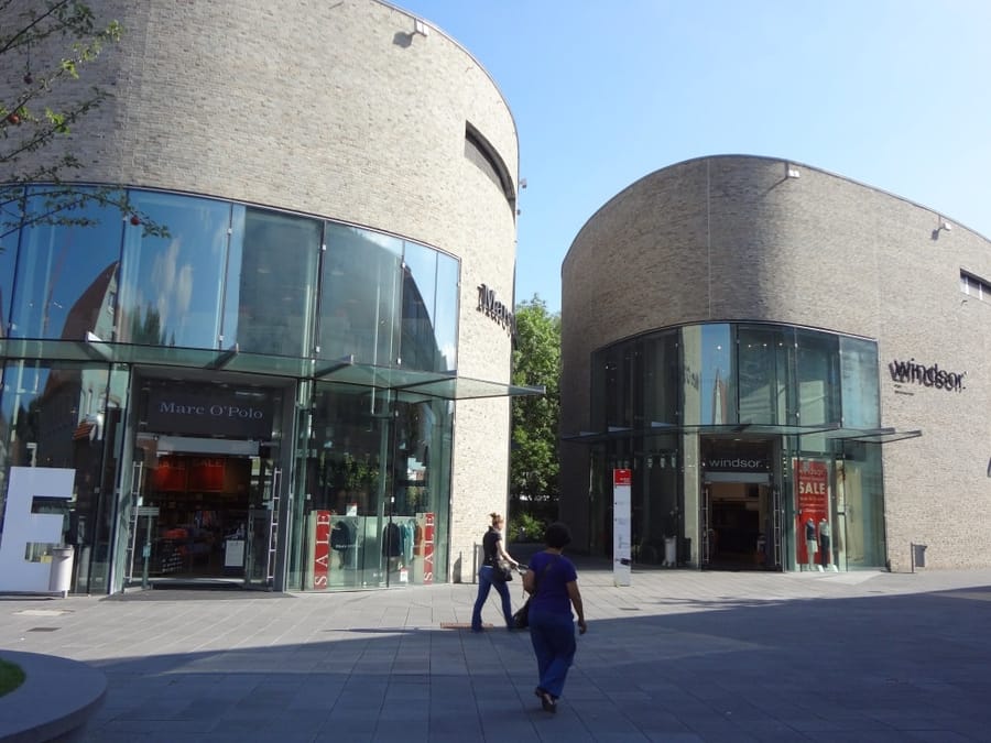 Ladenpassage der Outletcity Metzingen